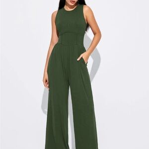 Cider Forest Green Sleeveless Jumpsuit